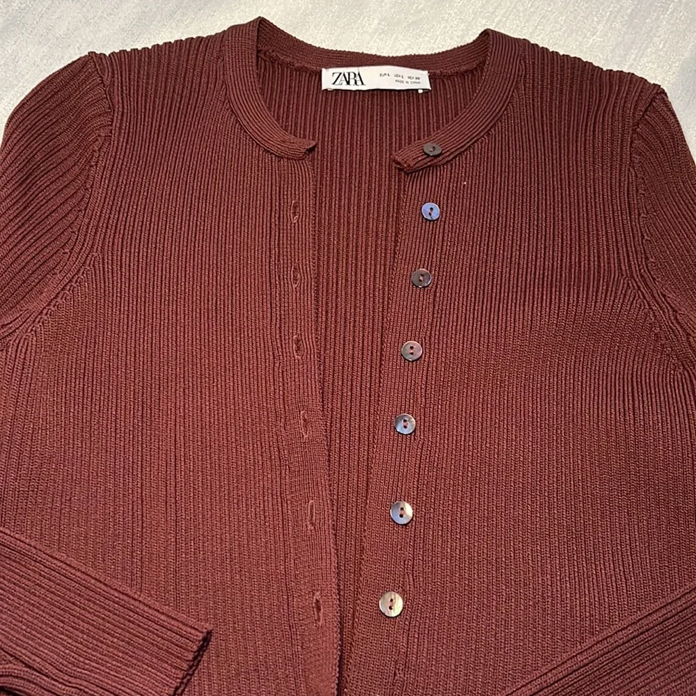 Zara Set - Picture 3 of 5